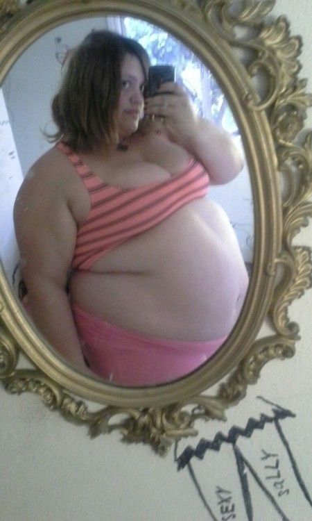 ssbbwsabrina: Welcome back, crappy quality phone camera.   