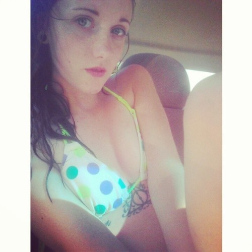 secretletterswithinvisibleink:  Happy #wetwednesday @suicidegirls @jessytai @alexiscrawfordx 