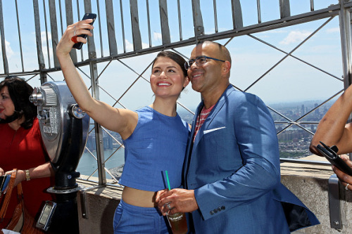 fuckyeahchrisjackson:Phillipa Soo and Christopher Jackson take a selfie on the observation deck afte