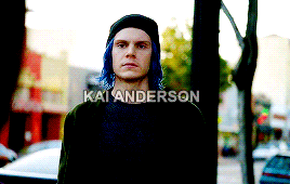 fionagoddess:Evan Peters’ characters in American Horror Story.