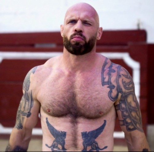 King Of The Street: Bareknuckle Brawl In Spain