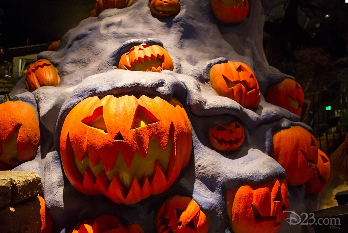 hauntedmansionbackstage:  Happy Friday the 13th! Friday September 13, 2013 marks