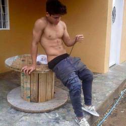 Hombres (blog gay)