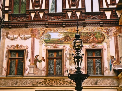 malemalefica:The Valea Peleş Castle (Sinaia,Romania) built between 1873 and 1914. Former summer resi