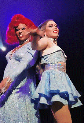 manilaluxon: Peppermint and Phi Phi O’Hara being cute idiots at Christmas Queens 2017 