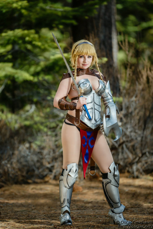 sharemycosplay:  Leina from #QueensBlade by #cosplayer @Windofthestars, with photo by @ocwajbaum. #cosplay #videogames http://windofthestars.deviantart.com/http://ocwajbaum.deviantart.com/ Interviews, features and more. Visit http://www.sharemycosplay.com