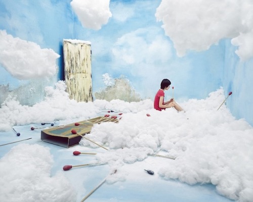 wetheurban: NOT PHOTOSHOPPED: Artist JeeYoung Lee Like American artist Sandy Skoglund, JeeYoung