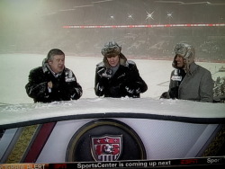 inothernews:  There’s an inch of snow at ESPN’s broadcast desk.