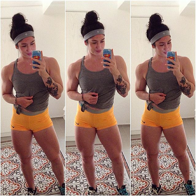 musclegirlsinmotion:  @natashaughey_ When you can’t decide which picture and choose