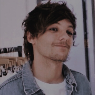 — Louis Tomlinson + Harry Styles Unseen Scene From Lights Up Music Video Layouts 