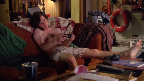 dr-manly-man:  Charlie McDermott in “The Middle”