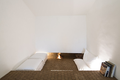 {A contemporary country farmhouse in rural Portugal by architect Manuel Aires Mateus is the perfect 