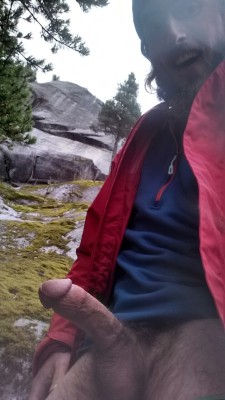 1nt0them1st:  Rock hard for rock climbing in Squamish! Too bad it’s raining and I have no one to climb with…  British Columbia, Fall 2016