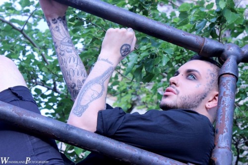 fuckyeahjayyvonmonroe:  Photos by emilyyvonmonroe 