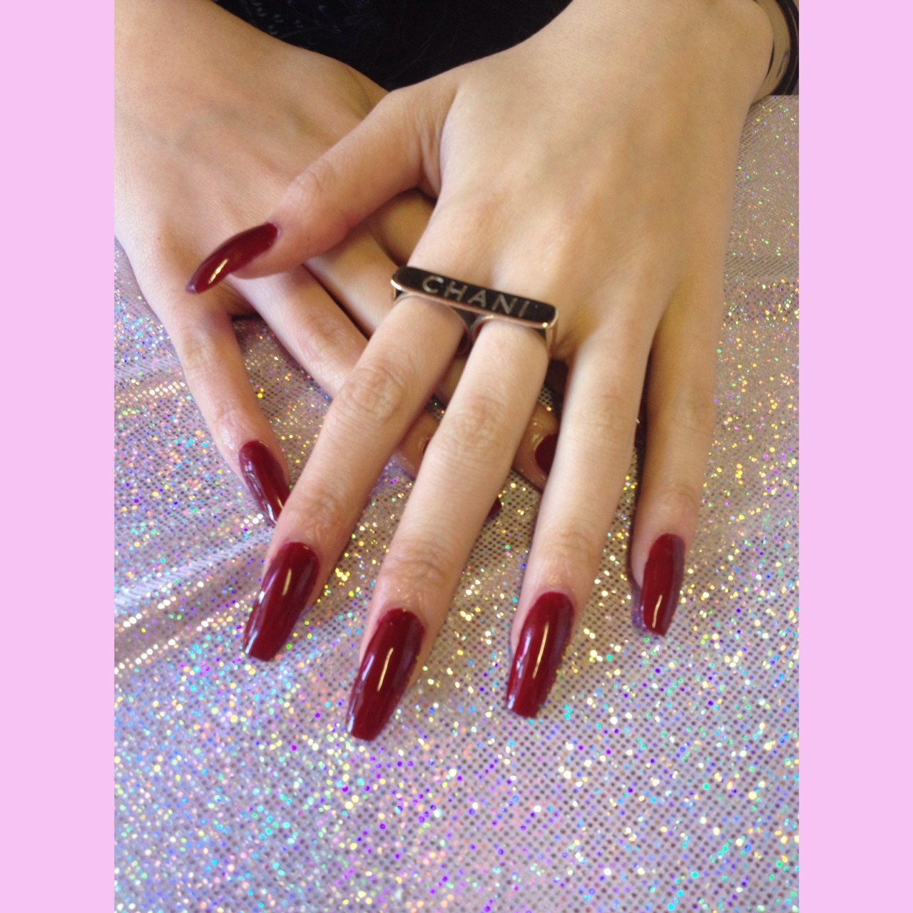 princessclvl:  Square nails feel right atm💅👑💘 www.vlnails.com 💅🎀💕