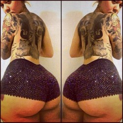 whereyougetalldatass:  Ass! CHEEKS! 