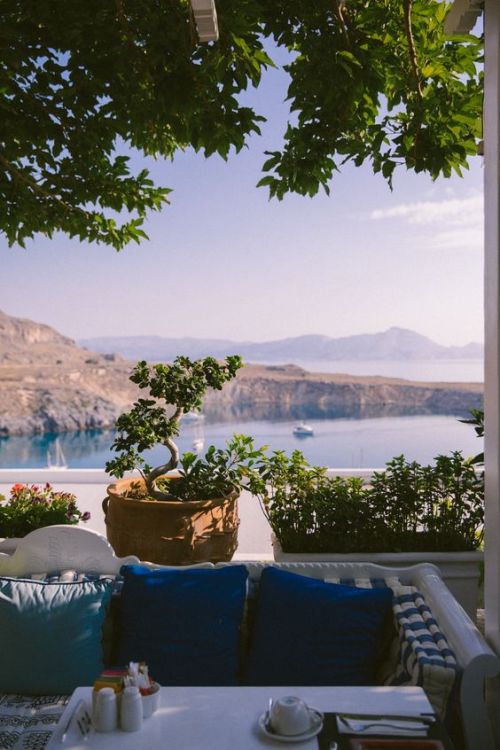 secretsofgreece: Tranquil waters, Lindos, RhodesTreasured Islands:  bit.ly/2eBzgqy