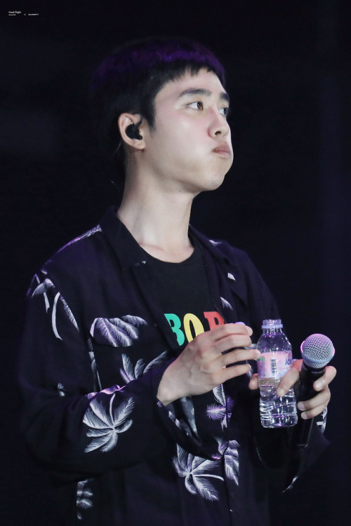 D.O - 180623 Lotte Duty Free Family K-Pop Concert