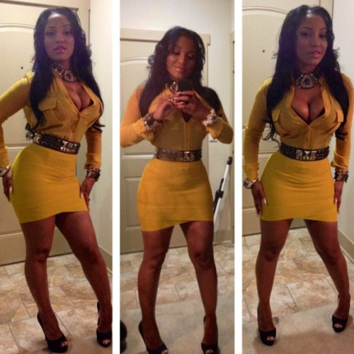 whitehoes4blackbros:  Hot wives adore BBCs!