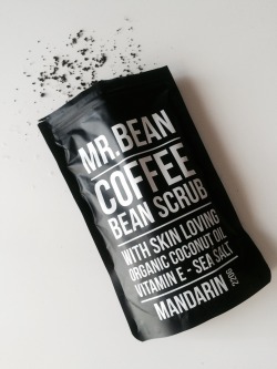 exhalist:  I’m so excited to try my Mandarin Coffee Scrub from @mrbeanbody​! Not only is the scrub organic and helps improve skin imperfections, but the coffee beans are also sourced from certified fair trade producers. Check them out here! 