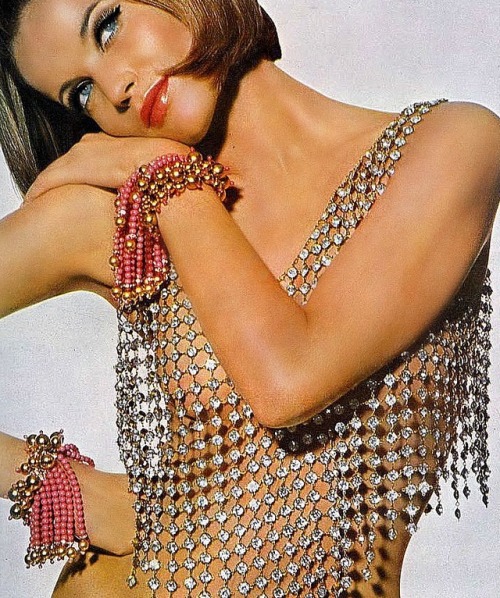 Body Chains, Belly Chains and Body Chain dresses