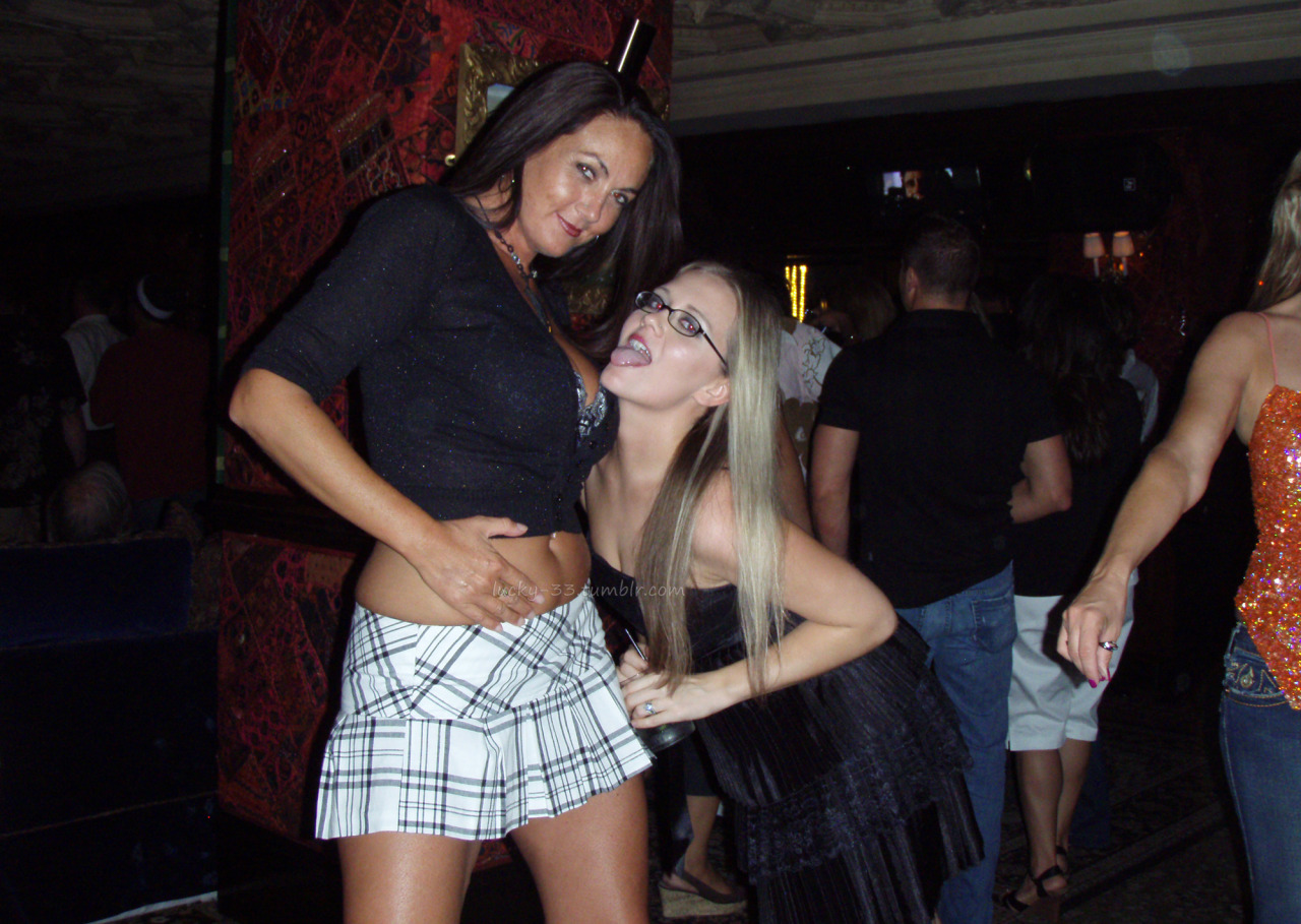 lucky-33:  An old set of photos from a night out in Vegas with friends. Moment was