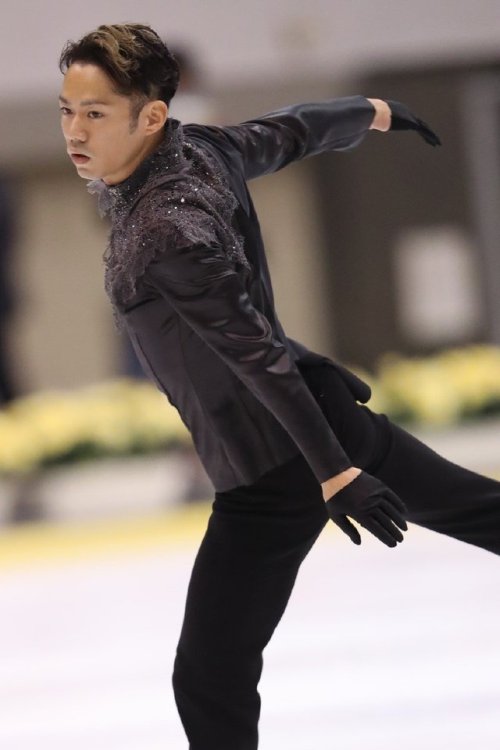 peacocksonice:Congratulations on gold at Japan Western Sectionals - 244.67 What an inpsiration! 