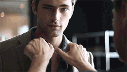 jocks-bros-n-hipsters:  (via TumbleOn)