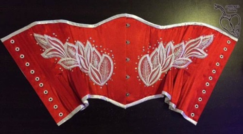 lovelyrats: Satin corset by Lovely Rat’s Corsetry
