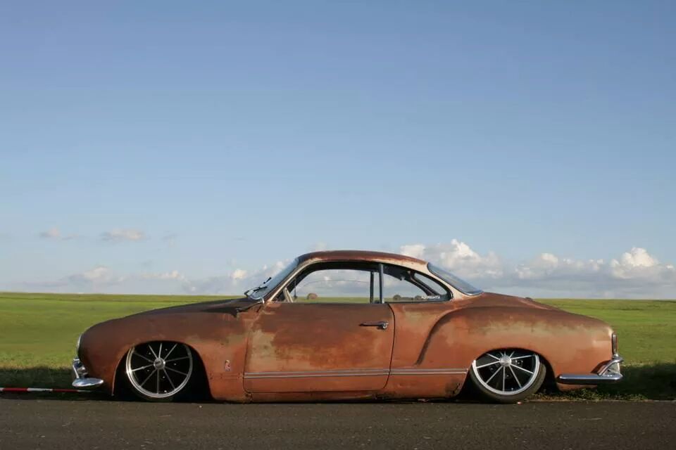 kitty-batass:  dubporn56:  Low life  I want this car in my life 
