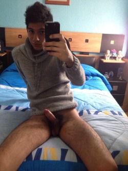 jaygordon1981:  Cute twink hardon- Check my