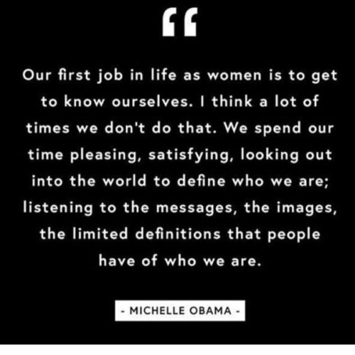 #happyinternationalwomensday #rp @omiluaofficial #refashionafrica #women