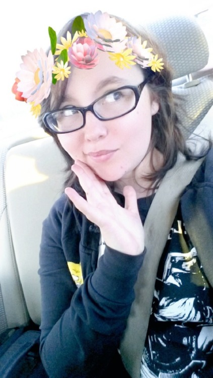 go follow my AMAZINGLY beautiful mate Amanda! -@kawaiipotathoe She&rsquo;s precious and so cute 