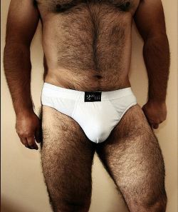 woofproject:  justsayjohnny:  Mmm. Thickness.  http://woofproject.tumblr.com 