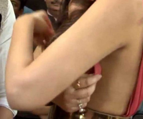 wardrobemalfunction:  Ankita Shorey - Sideboob