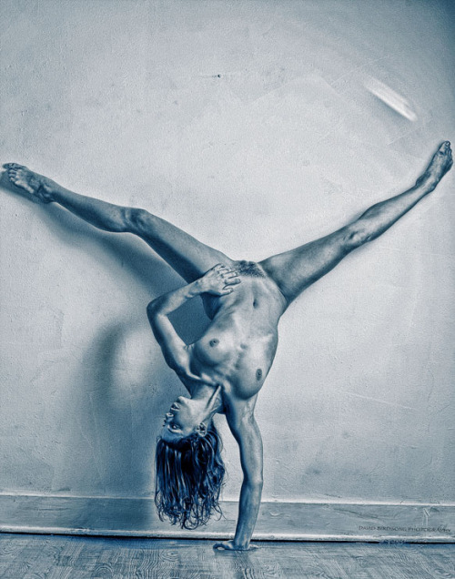 http://activegirls.tumblr.com/post/137158545158