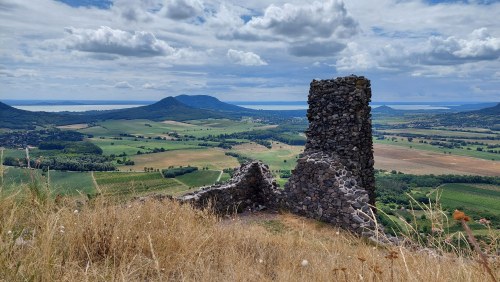 heliaofbuda:Hiking in the Káli Basin (Balaton Uplands)