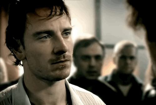 jacintatveit:  Happy St. Patrick’s Day weekend!From a 2003 Guinness Commerical: x