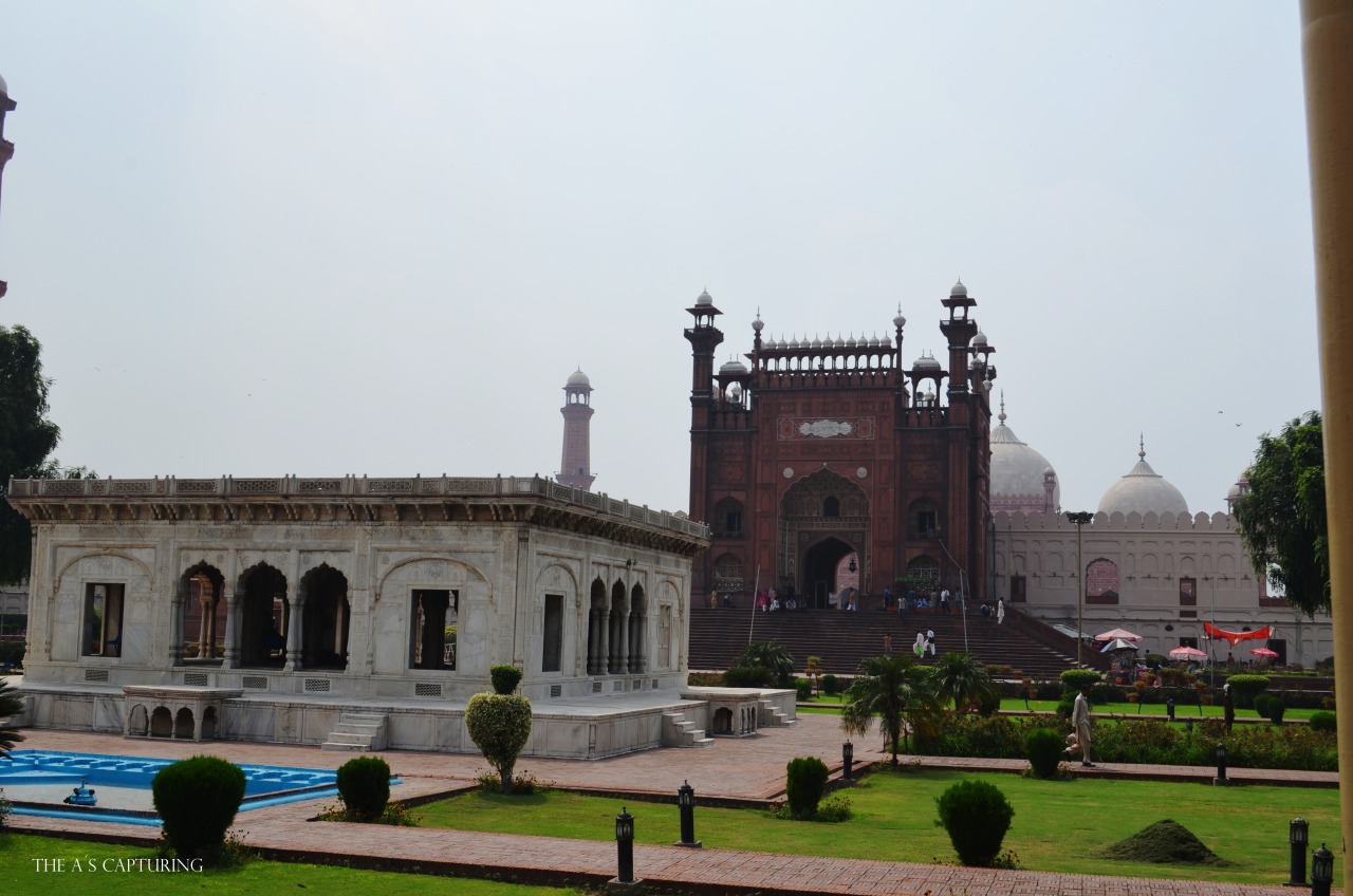 theascapturing:Lahore Fort, Pakistan