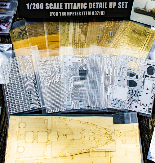 The Trumpeter 1/200 Titanic + Pontos Detail Up SetA model kit company in China, Trumpeter, recently 