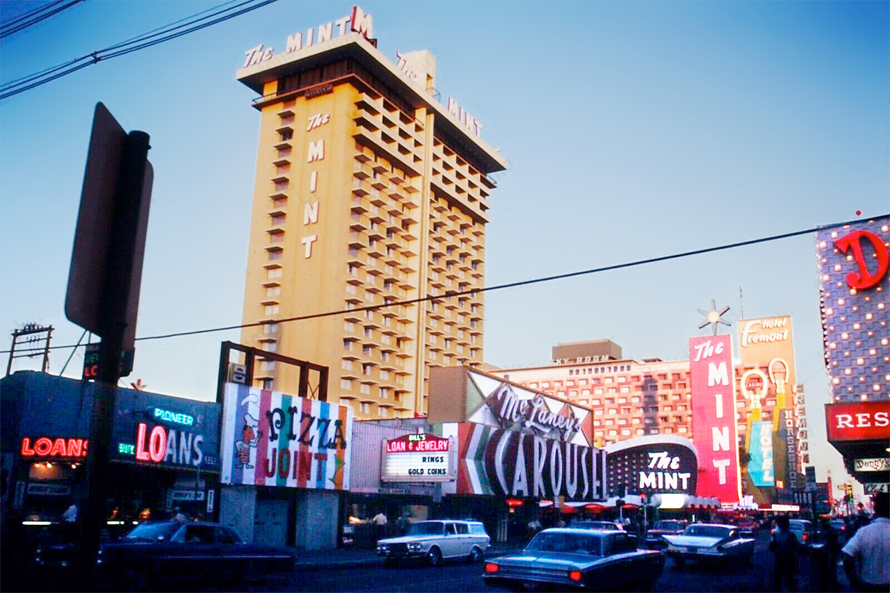 Vintage Las Vegas Downtown Las Vegas October 1966 Pioneer Loans