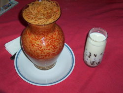 spyrothedraqon:shitshilarious:“whats for dinner mom?”“A vase of spaghetti and milk in a floral glass”“eat your aesthetic, Johnathan”