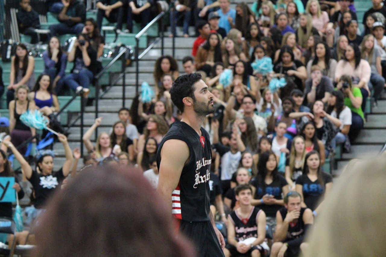 when-you-wish-upon-a-disnerd:  Tyler Hoechlin at Santiago High School’s “Hollywood