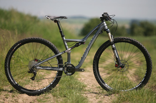 chirosangaku:  Rumor Specialized Expert - Preview - Bike Technique - MTBS.cz