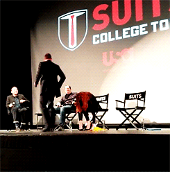 hermione:   @GabrielMacht can dance! [x]