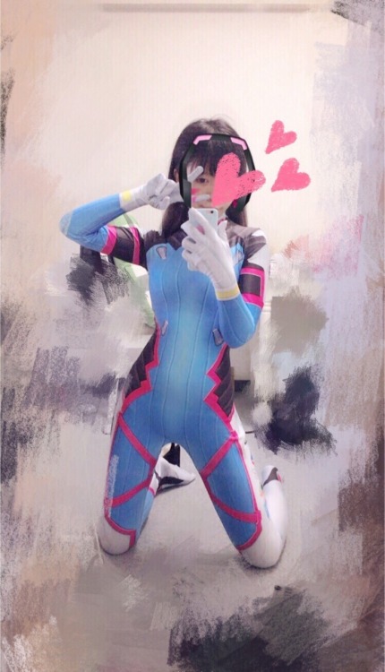 ggggain: goodbitch1: show you a little of my face～ D.Va！！！！