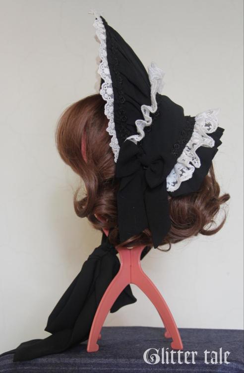 Chiffon bonnet in black x white custom made in many colors_____________For more information, pl