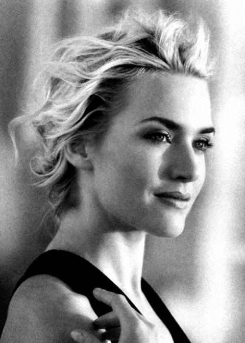 everlytrue:  [Kate Winslet, photographer unknown]