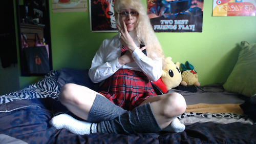 rayraysugarbutt: Do I have to get packed for school if I’m already packing? :o