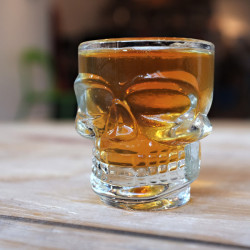 aros:  Skull Shot Glasses - 4-pack 